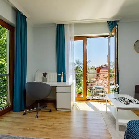 Muzsa Appartement *